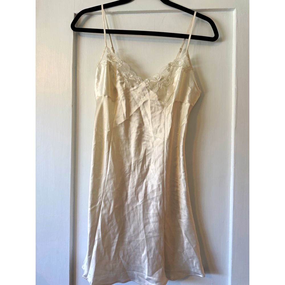 Victoria's Secret Vintage Y2K Ivory Satin Slip Dress Lace Trim Open Back Small